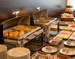 KRAKUS Hotel Краків проживання ресторан відпочинок аквапарк в Кракові