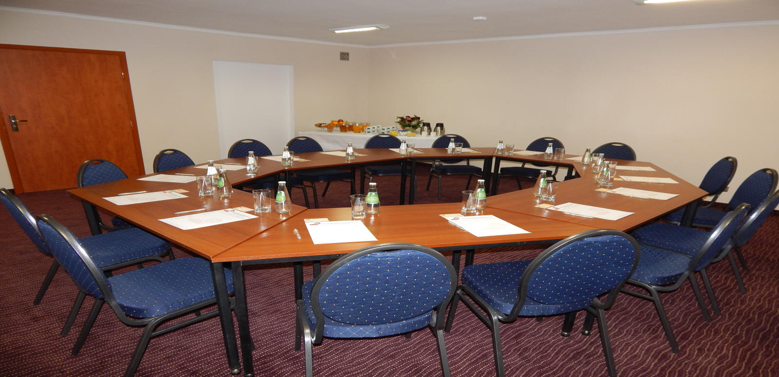 KRAKUS Hotel Краків проживання ресторан відпочинок аквапарк в Кракові